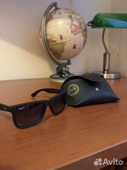 Солнцезащитные очки ray ban