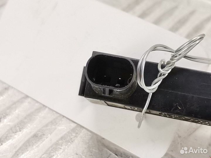 Усилитель антенны для Chevrolet Malibu 9 13580788