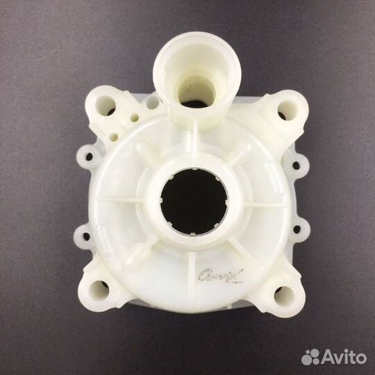 Корпус помпы охлаждения Yamaha 115-250 (Omax)