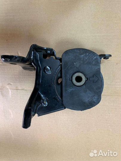 Опора двигателя SantaFe Classic 2.0L