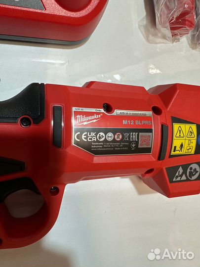 Секатор Milwaukee M12 blprs-202 4933480115