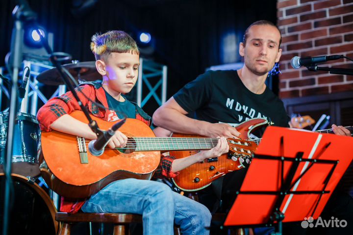 Гитара, вокал, все виды и техники. Написание песен