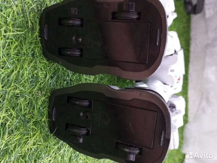 Робот на пульте управления