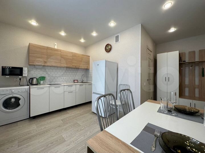 2-к. квартира, 65 м², 9/10 эт.