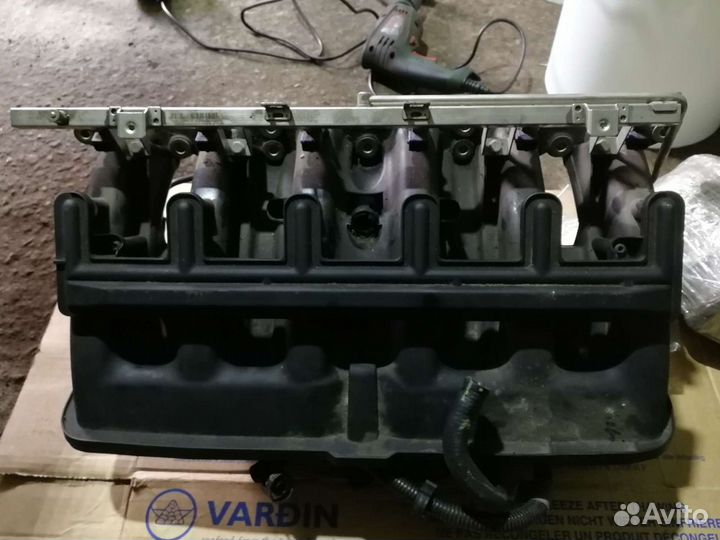 Впускной коллектор бмв м54б30