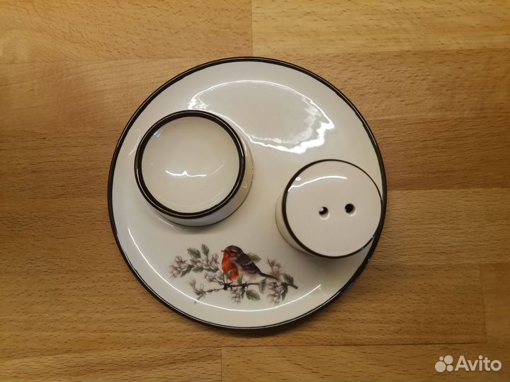 Подставка для яйца + солонка Loraine Снегирь