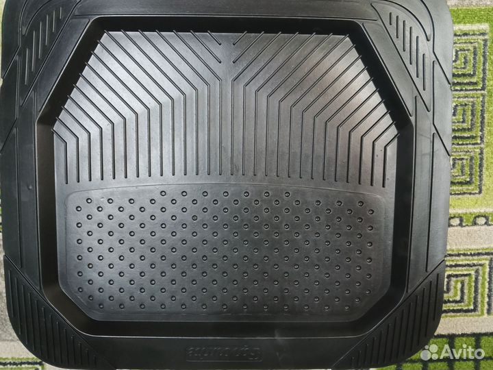 Автомобильные коврики резиновые на Рено Логан 1 и2