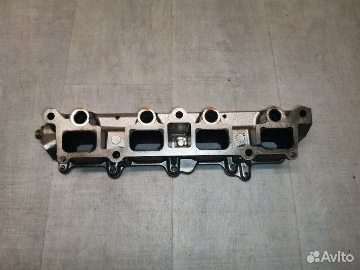 Коллектор впускной Volkswagen Passat B6 1.4 CAX