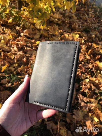 Обложка на паспорт ручной работы