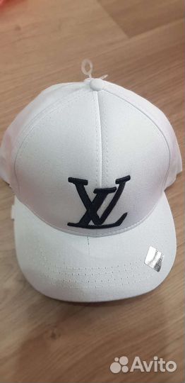 Кепка бейсболка LV