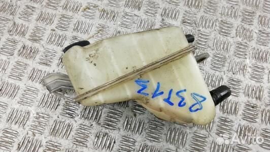 Бачок расширительный toyota avensis T27 (83T13NP01