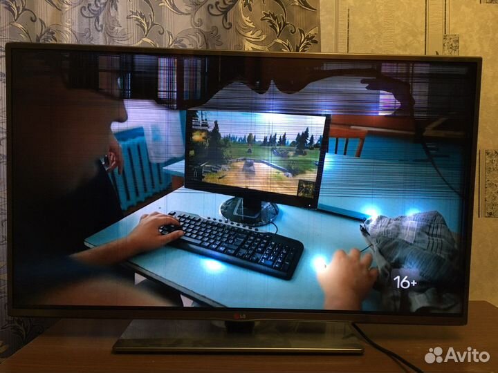 Телевизор LG 42LB650V