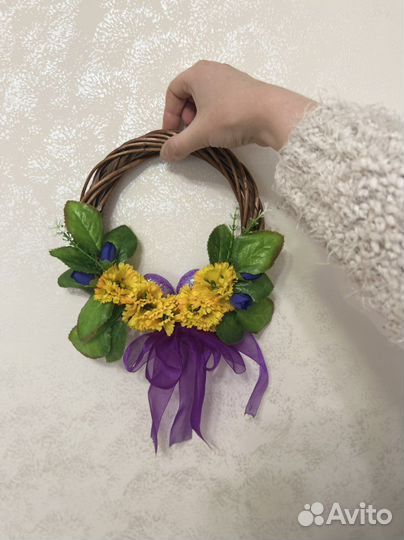 Веночек на стену или дверь Пасхальный из ротанга