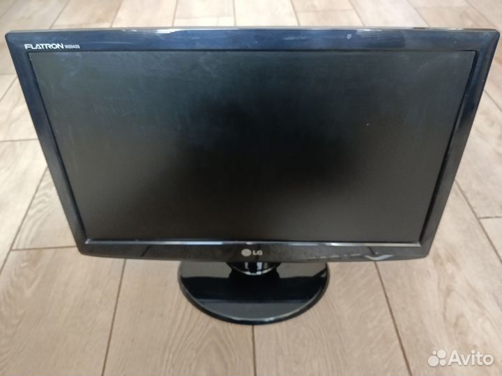 Монитор LG flatron