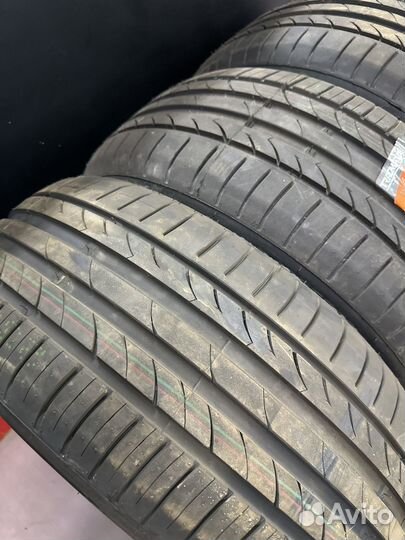 Tracmax X-Privilo TX3 235/50 R18 101Y