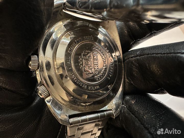 Часы японские 