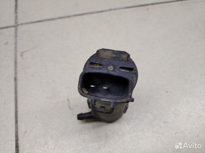 Насос омывателя фар Land Cruiser (100) 1998-2007