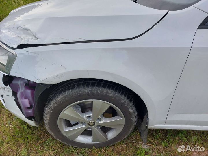 Крыло переднее левое Octavia A7 дорест