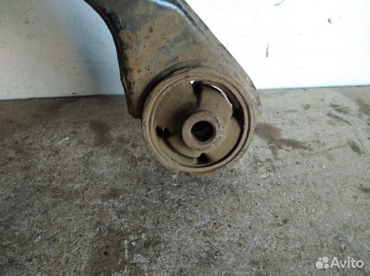 Рычаг передний левый Kia Ceed 2006-2012