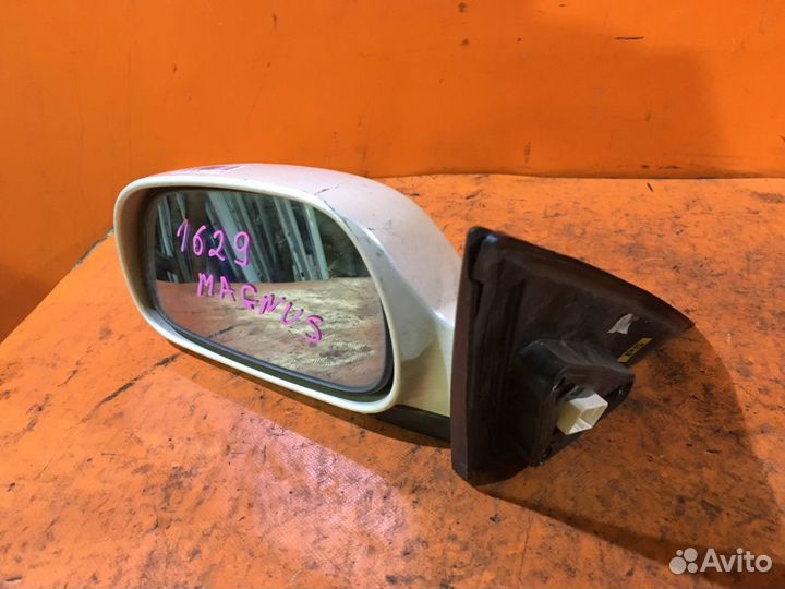 Зеркало левое Chevrolet Evanda V200