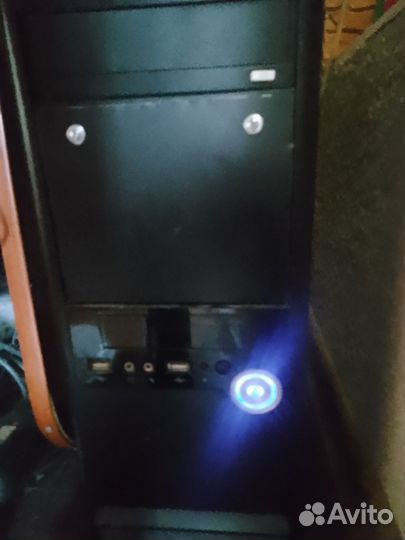 Компьютер с принтером