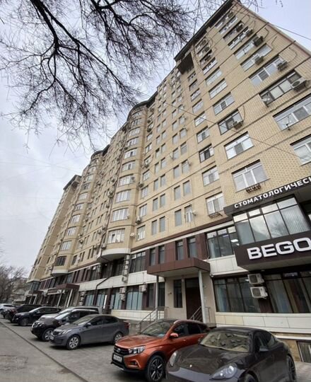 4-к. квартира, 180 м², 3/12 эт.