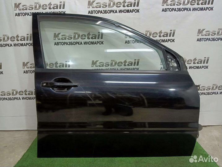 Передняя правая дверь Mitsubishi lancer 9