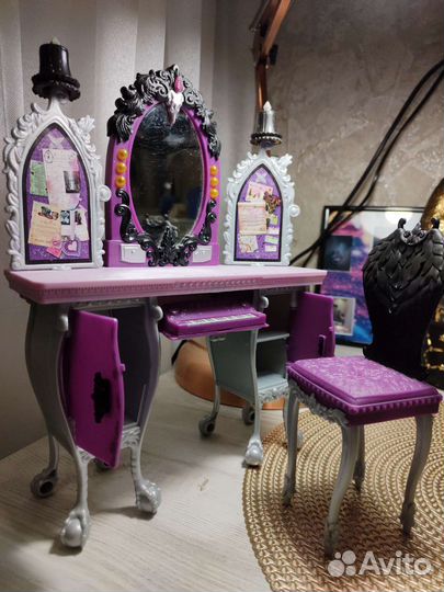 Игровой набор туалетный столик Ever After High