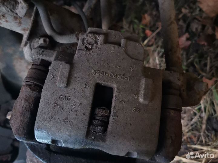 Суппорт задний daewoo leganza правый, левый