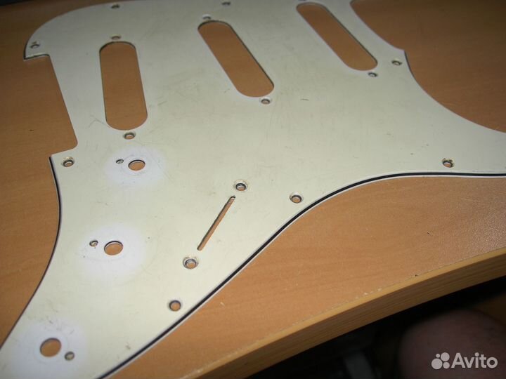 Пикгард Fender и задняя панель