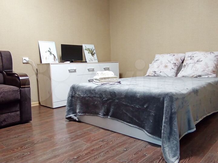 1-к. квартира, 48 м², 1/10 эт.