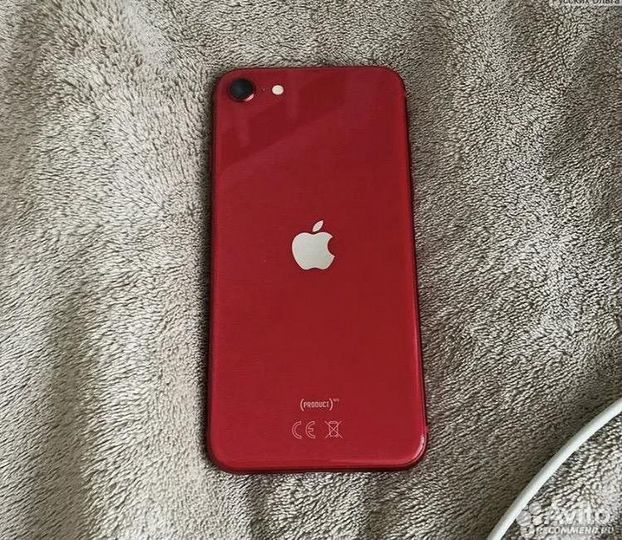 iPhone SE, 64 ГБ