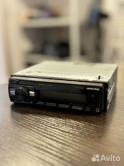 Магнитола alpine ute 200bt