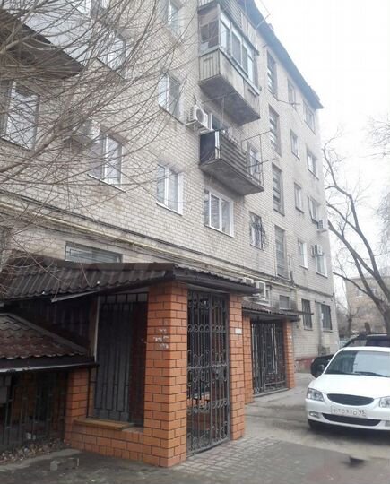 Помещение (доля 1/2), 381.7 м²