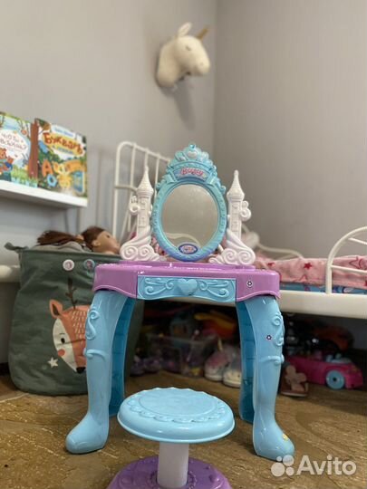 Туалетный столик для девочки