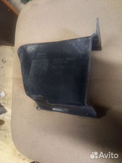 Рено сандеро дефлектор бампера правый