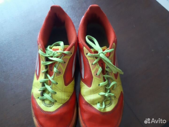 Футзалки adidas