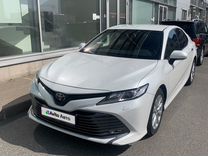 Toyota Camry 2.5 AT, 2019, 210 632 км, с пробегом, цена 2 490 000 руб.