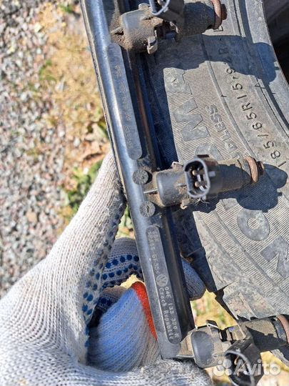 Топливная рейка Skoda Rapid / VW Polo