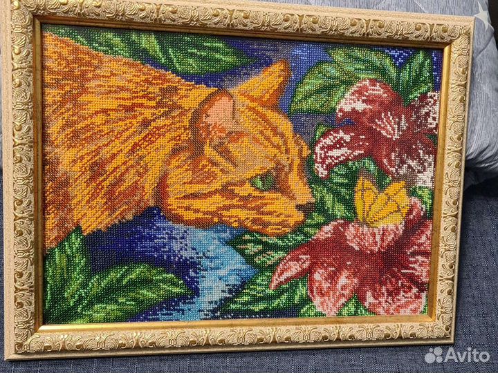 Картина из бисера(ручная работа) рама под стеклом