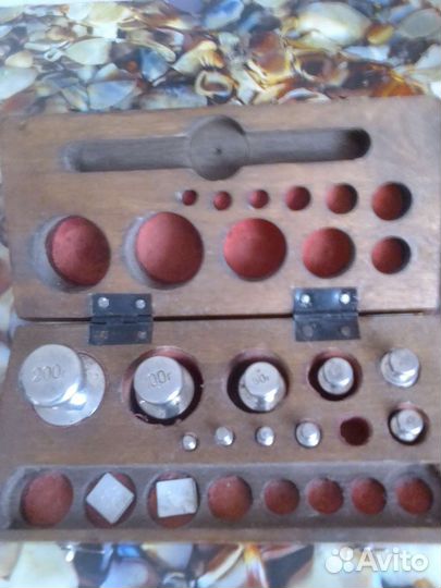 Набор гирек для весов