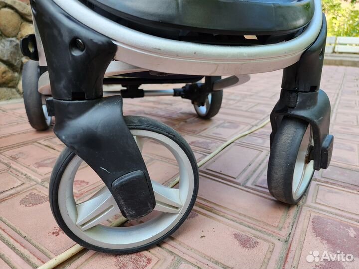 Прогулочная коляска babyton