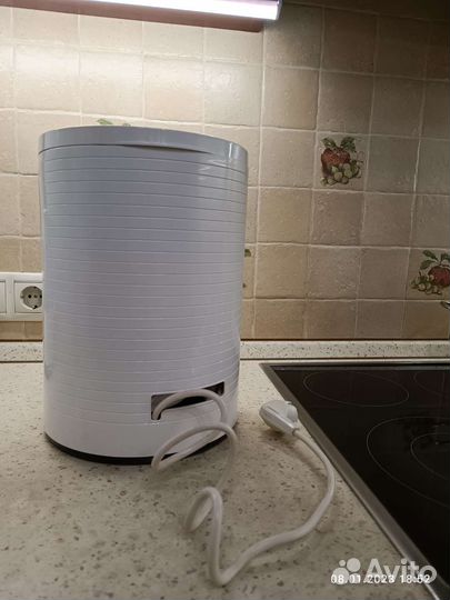 Продам капельную кофеварку