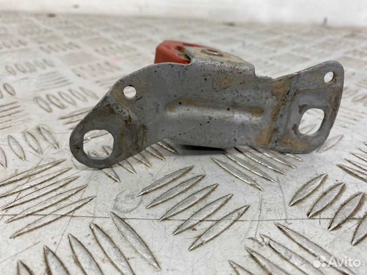 Б/У подушка глушителя (крепления, кронштейн