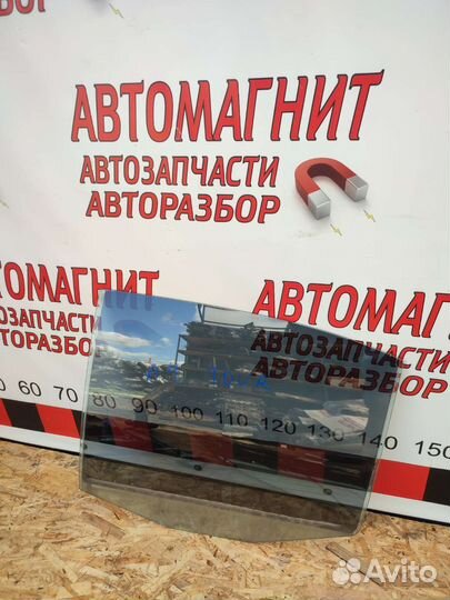 Стекло заднее левое Шкода Октавия А4 тур