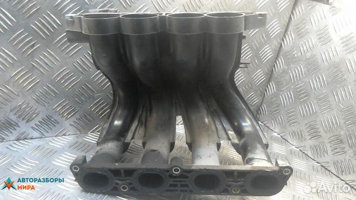 Коллектор впускной Nissan Micra 3 (K12) 2005