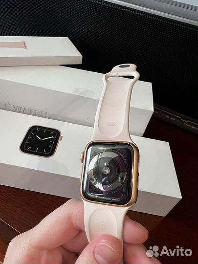 Apple watch series 5 40mm