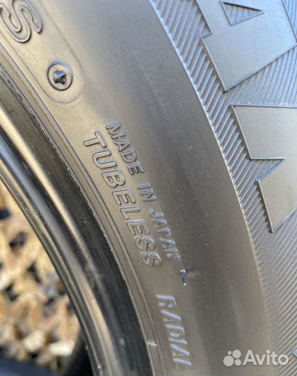 Bridgestone Blizzak VRX 225/55 R17 97S