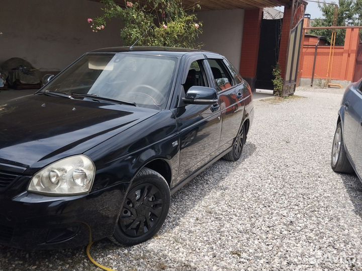 Крыло приора