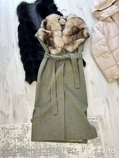 Жилет с мехом песца